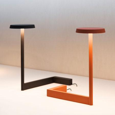 Vibia Flat Lampa Stołowa LED ze Ściemniaczem, szer. 29, wys. 30, GL 17 cm, Czarny