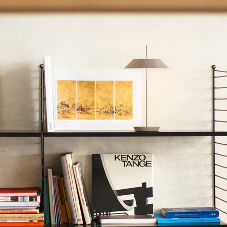 Vibia Mayfair Mini lampa stołowa LED z akumulatorem średnica 20cm wys. 38 cm bezowy