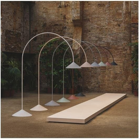 Vibia Out Lampa Stojąca LED 242 cm wys., ze ściemniaczem Push / CASAMBI