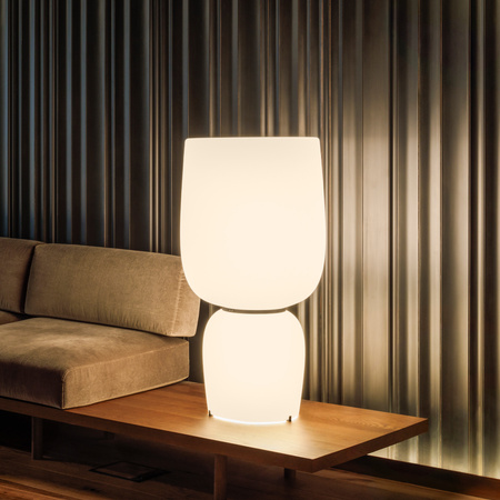 Vibia Ghost Lampa Stołowa LED ze Ściemniaczem, 47.5cm wys. 92 cm, Biały Opal