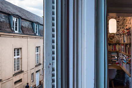 Lampa wisząca Chouchin Reverse 2-Biało-złoty FOSCARINI