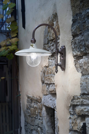 APPLIQUE  / WALL LAMP  CAMPOBASSO Ferroluce A343
