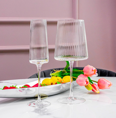 KARE kieliszek do szampana RIFFLE 215 ml transparentny