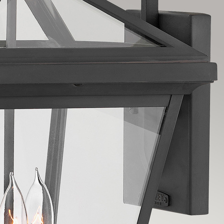 Duża latarnia naścienna Alford Place - 3 źródła światła Alford Place Quintiesse Hinkley QN-ALFORD-PLACE2-L-MB