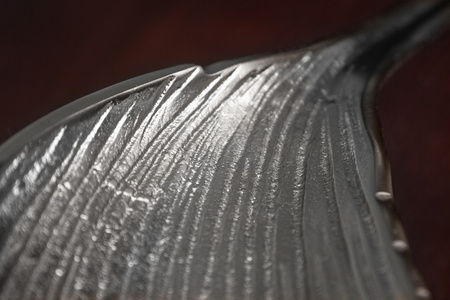 INVICTA misa LEAF 65 cm srebrna - aluminium