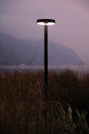 Line 330  LED 4K Black IP66