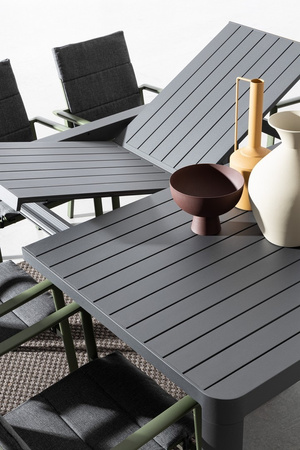 BIZZOTTO stół ogrodowy KIPLIN 149 czarny  / rozkładany