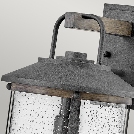 Średnia latarnia naścienna Lakehouse - 1 źródło światła Lakehouse Quintiesse Hinkley QN-LAKEHOUSE2-M-DZ